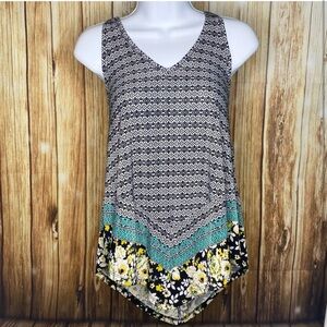 Flowy swing style top size small